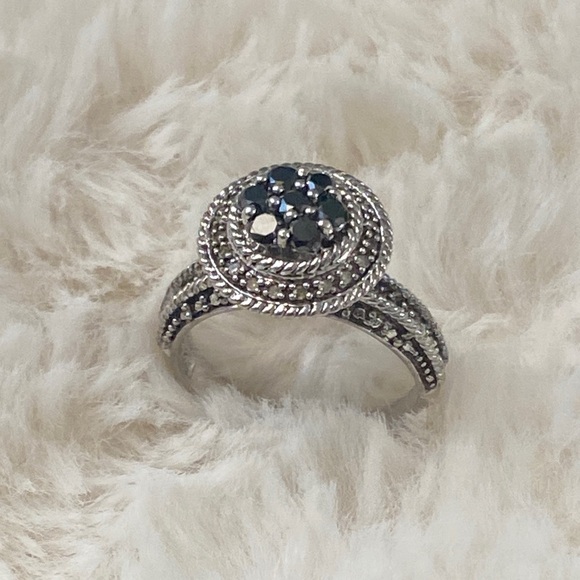 Jewelry - Sapphire Diamond Cluster Ring